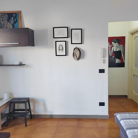 אולביה Home Of Fame - Home Gallery With Fully Equipped Kitchen, Separate Entrance, Free Parking מראה חיצוני תמונה