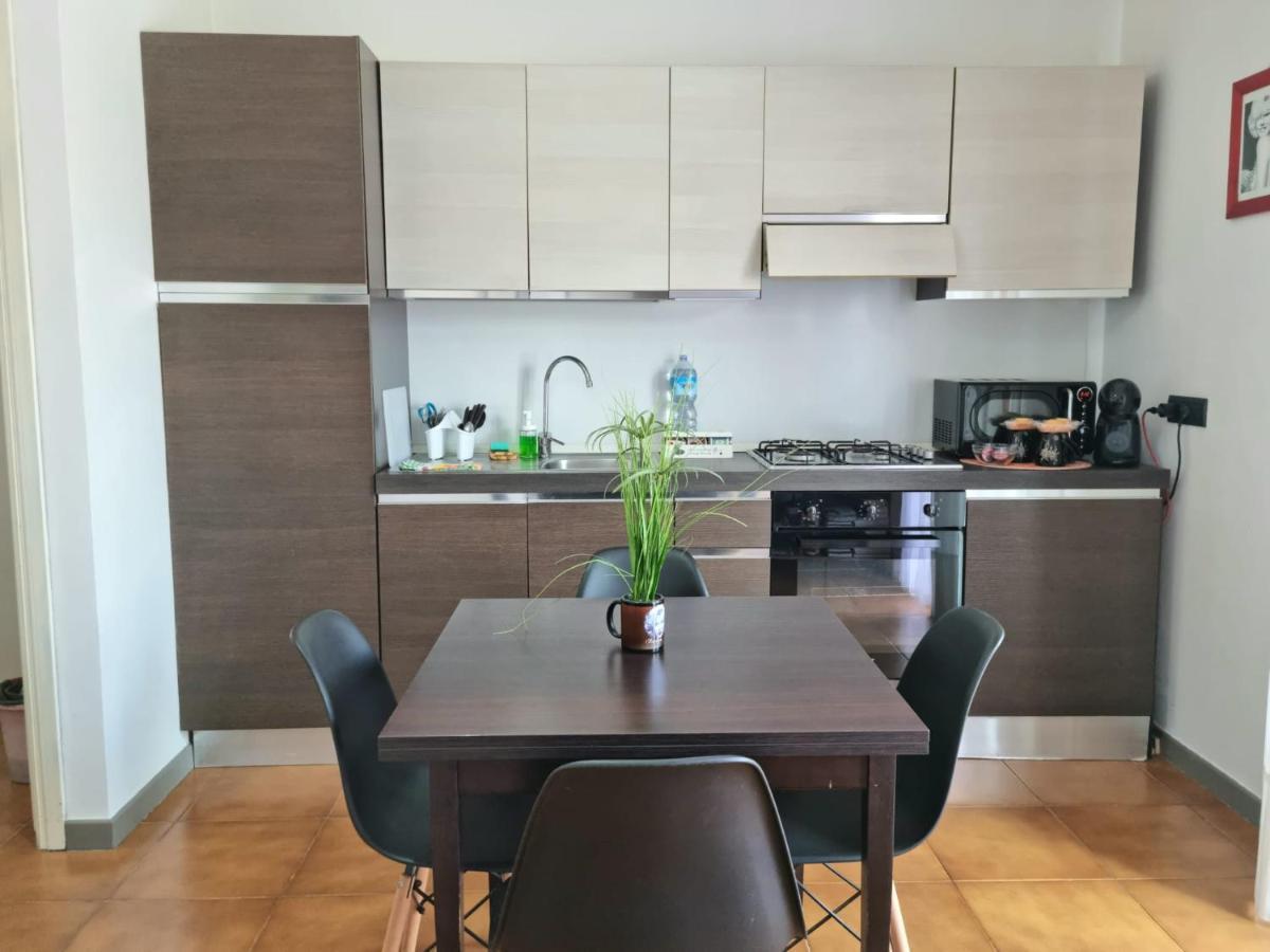 אולביה Home Of Fame - Home Gallery With Fully Equipped Kitchen, Separate Entrance, Free Parking מראה חיצוני תמונה