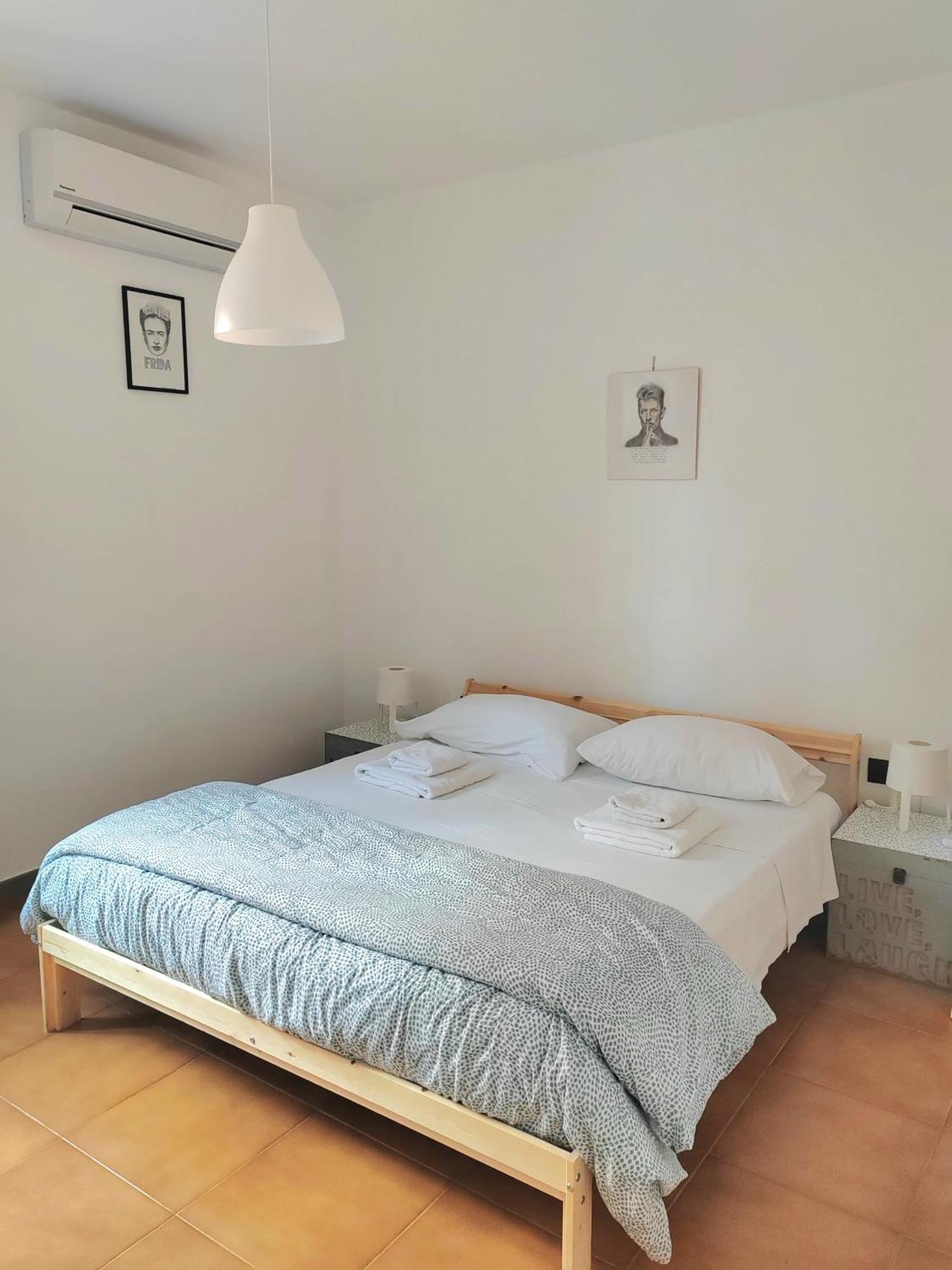 אולביה Home Of Fame - Home Gallery With Fully Equipped Kitchen, Separate Entrance, Free Parking מראה חיצוני תמונה